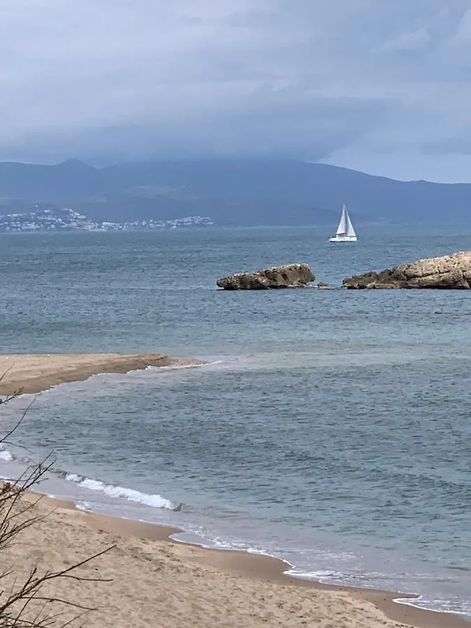 Acogedor Apartamento En Roses - 50M Playa - Wifi - Aire Acondicionado Spain